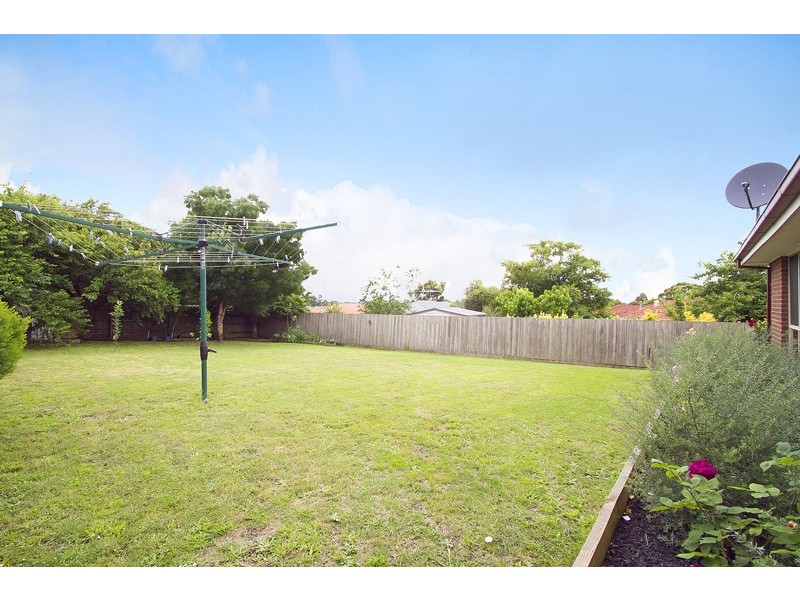 6 Rachael Court, Pakenham VIC 3810