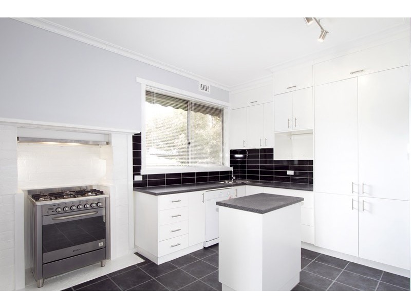 38 Main South Road, Drouin VIC 3818