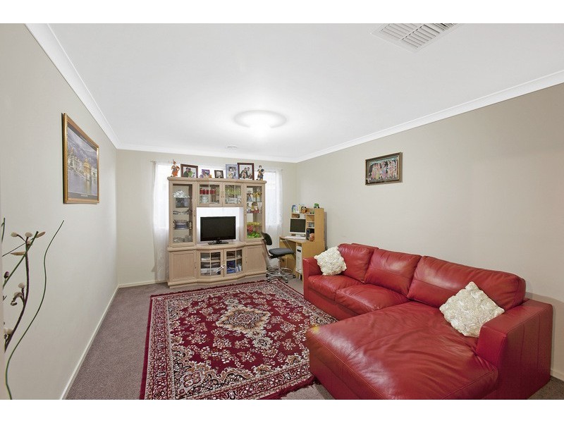 3 Azalea Avenue, Pakenham VIC 3810