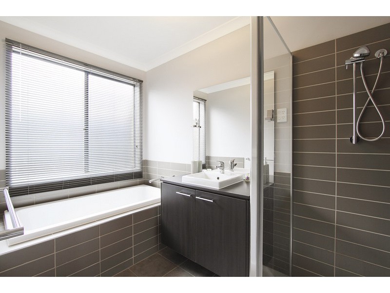 3 Drysdale Street, Pakenham VIC 3810