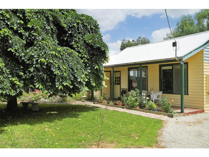 190 Thirteen Mile Road, Garfield VIC 3814