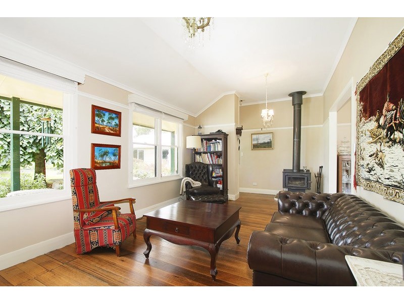 190 Thirteen Mile Road, Garfield VIC 3814