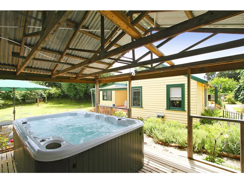 190 Thirteen Mile Road, Garfield VIC 3814