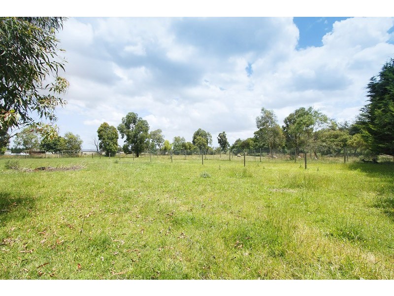 190 Thirteen Mile Road, Garfield VIC 3814