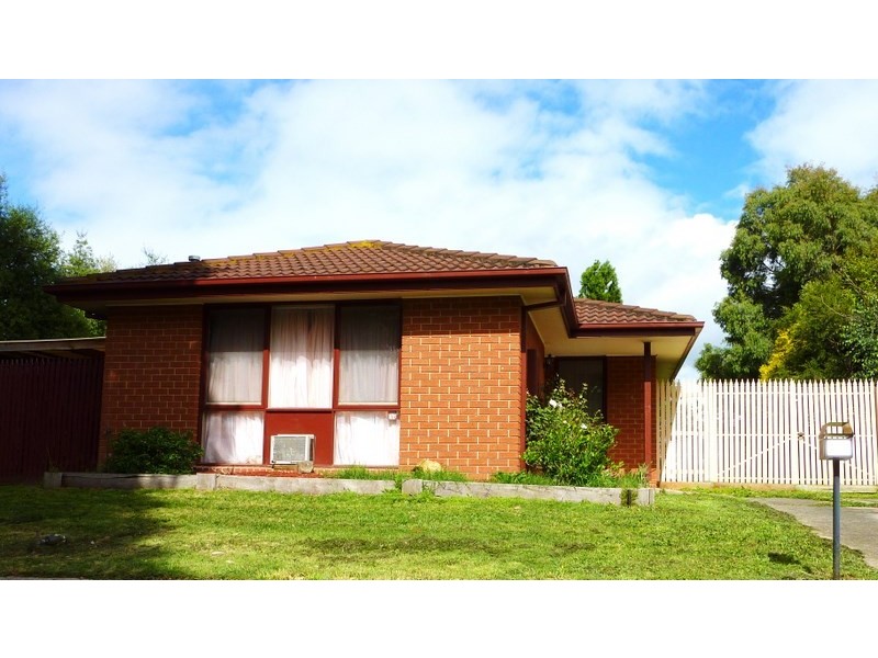 11 Pommel Street, Pakenham VIC 3810