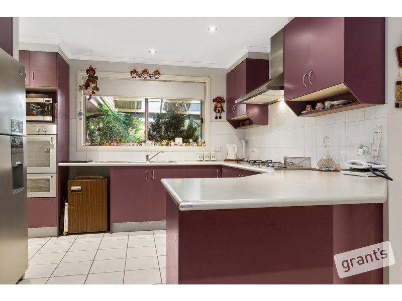 36 Clifford Drive, Pakenham VIC 3810