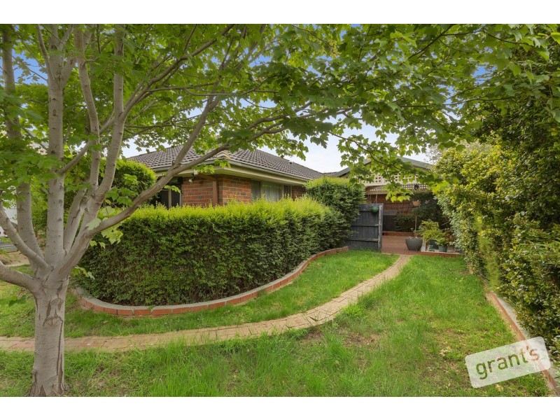 36 Clifford Drive, Pakenham VIC 3810