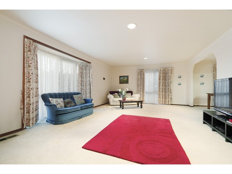 7 Plumpton Court, Endeavour Hills VIC 3802