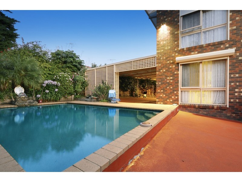 7 Plumpton Court, Endeavour Hills VIC 3802