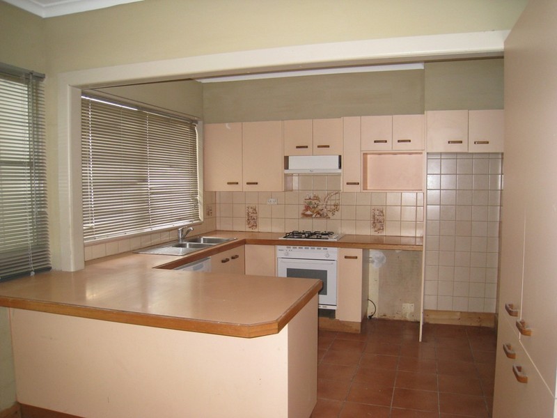 13 Kathryn Street, Doveton VIC 3177