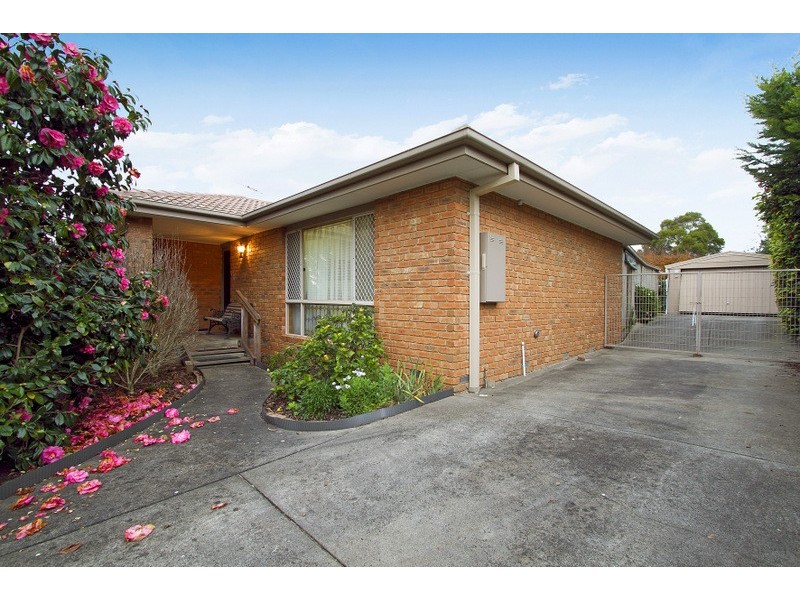 4 Mikkell Court, Pakenham VIC 3810