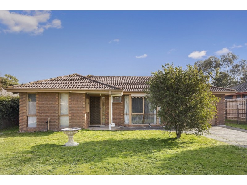 20 Lorraine Court, Pakenham VIC 3810