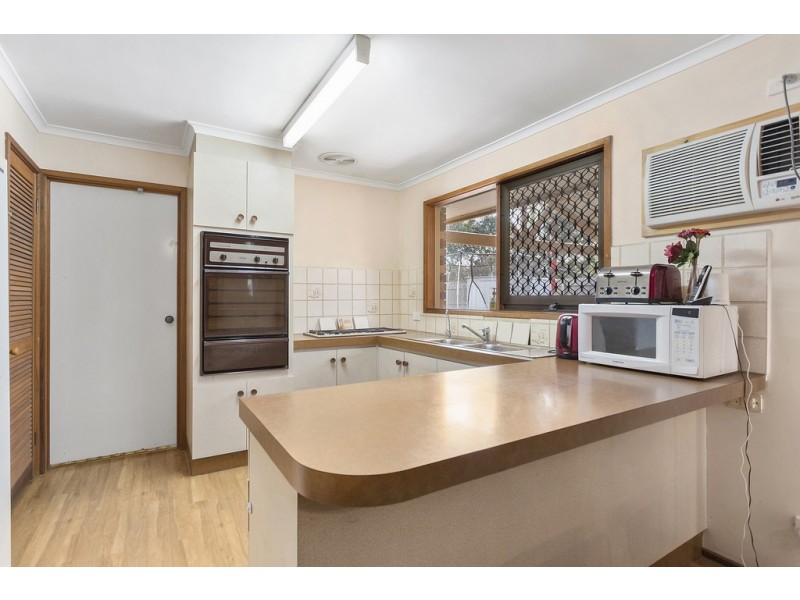 20 Lorraine Court, Pakenham VIC 3810