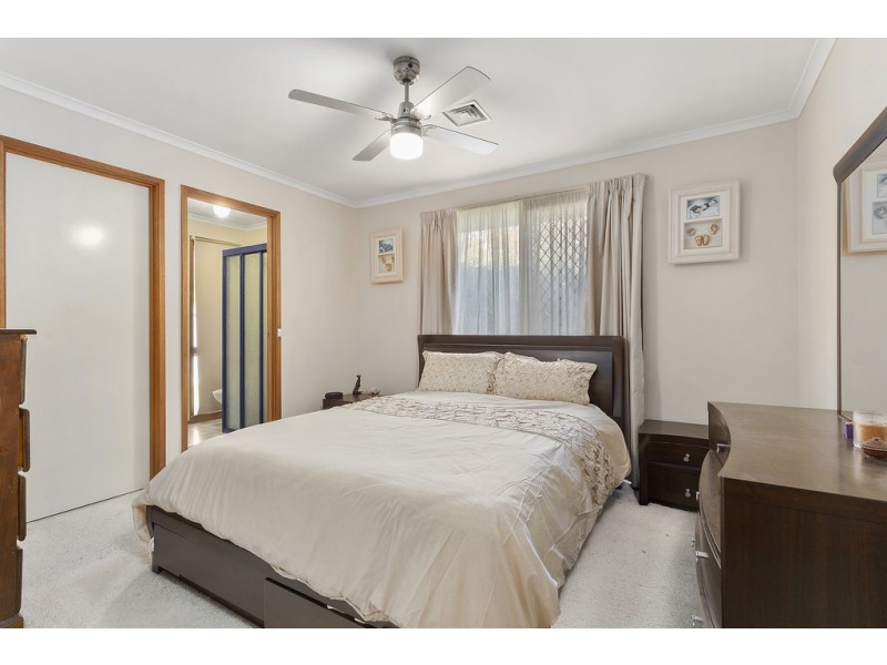 20 Lorraine Court, Pakenham VIC 3810