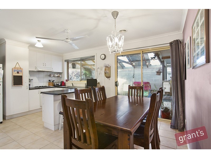 22 Darvell Court, Pakenham VIC 3810