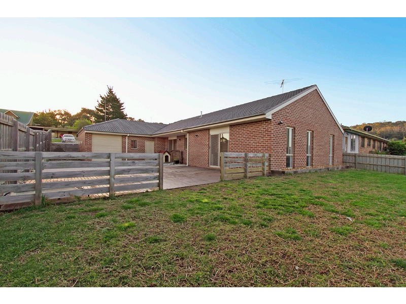 130 Ahern Road, Pakenham VIC 3810