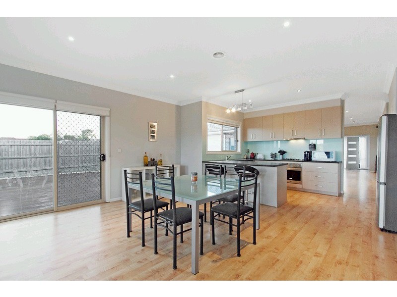 130 Ahern Road, Pakenham VIC 3810