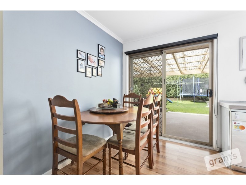 5 Gibb Court, Pakenham VIC 3810