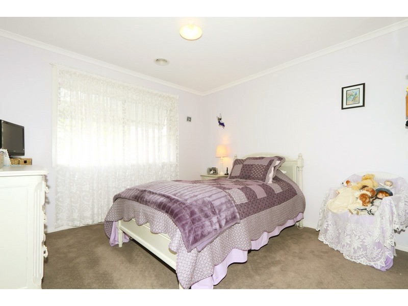 34 Silver Gum Drive, Pakenham VIC 3810