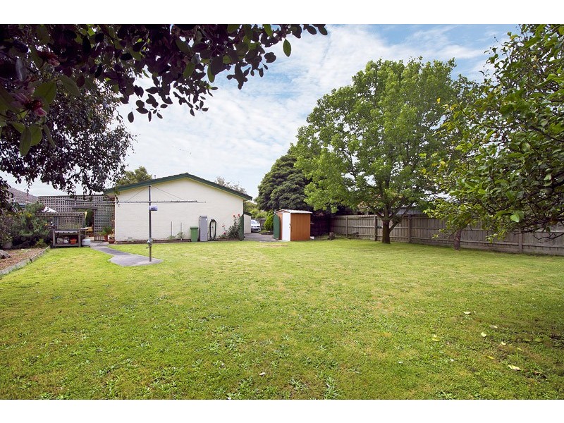 3 Charles Street, Pakenham VIC 3810