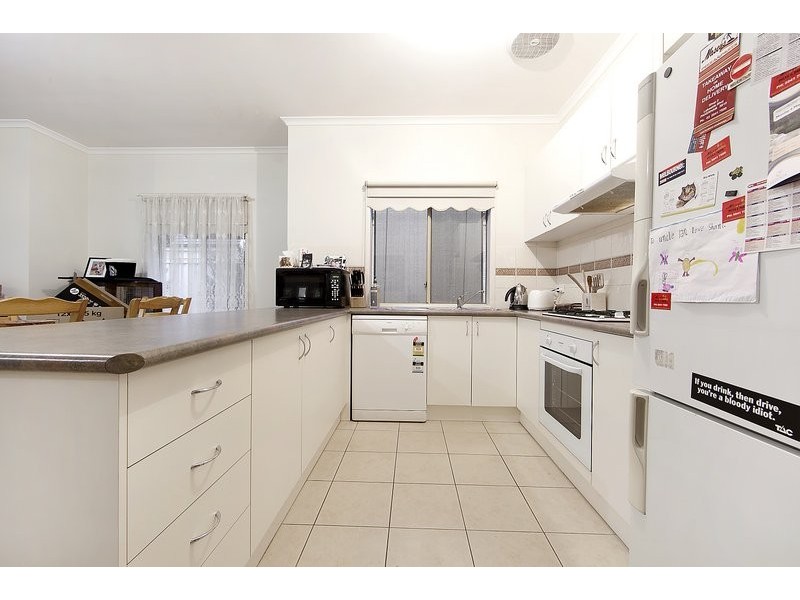 5 Avoca Place, Pakenham VIC 3810