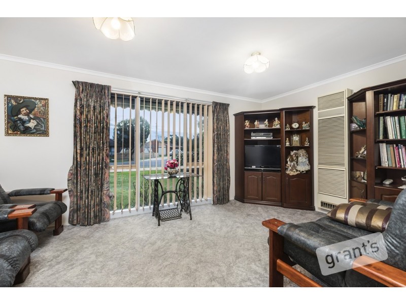 10 Cantle Close, Pakenham VIC 3810
