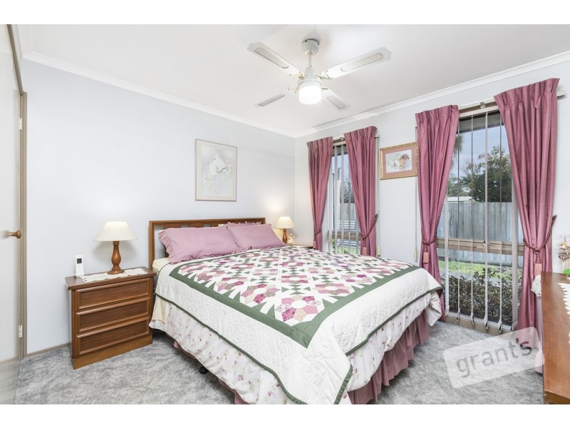 10 Cantle Close, Pakenham VIC 3810