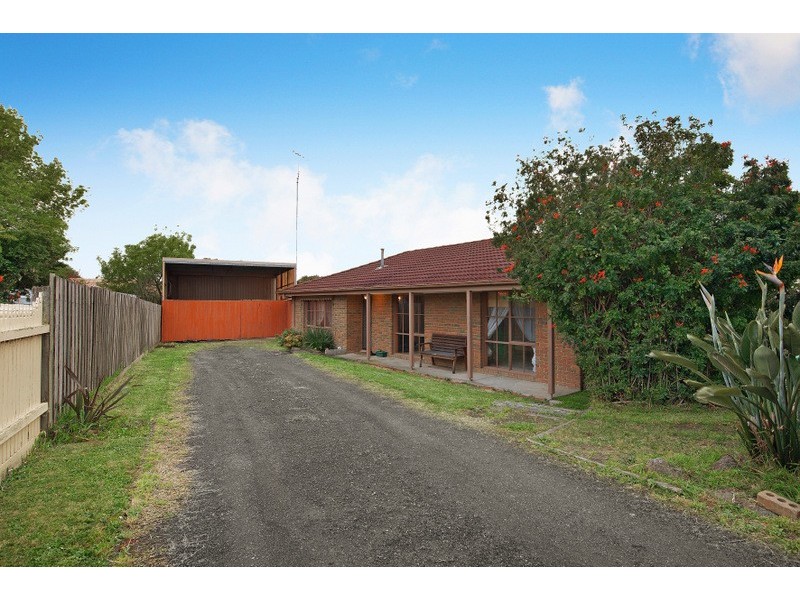 120 Racecourse Road, Pakenham VIC 3810