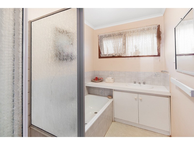 120 Racecourse Road, Pakenham VIC 3810