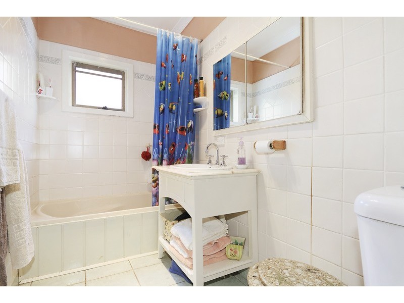 1 Wilma Avenue, Dandenong VIC 3175