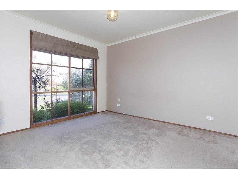 23 Montclaire Court, Pakenham VIC 3810