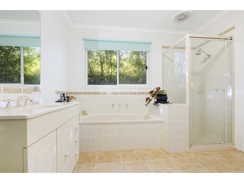 12 Cider Link, Pakenham VIC 3810