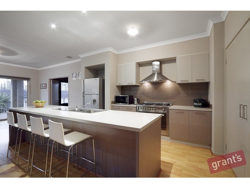 1 Goulburn Place, Pakenham VIC 3810