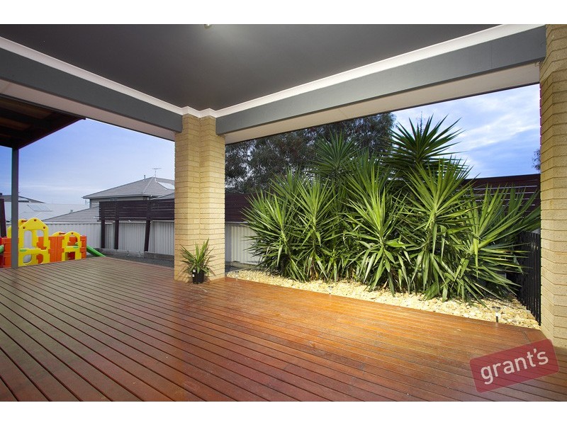 1 Goulburn Place, Pakenham VIC 3810