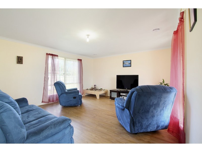 23 Osborn Grove, Pakenham VIC 3810