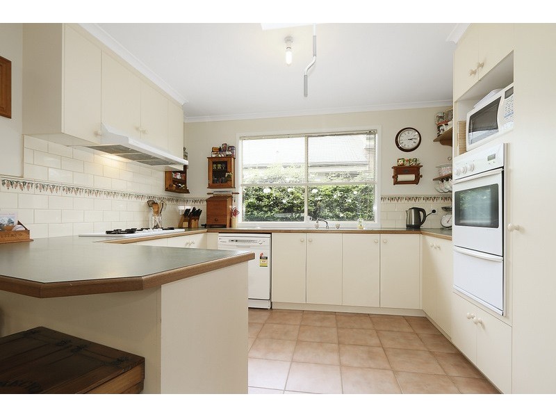 20 Breyleigh Drive, Pakenham VIC 3810