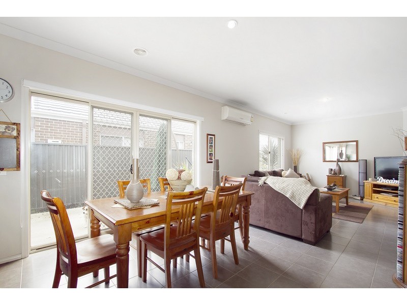 39 Sarton Link, Pakenham VIC 3810