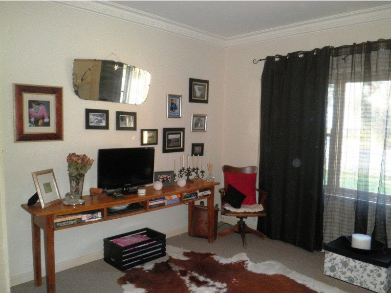 1/26  Henty Street, Pakenham VIC 3810