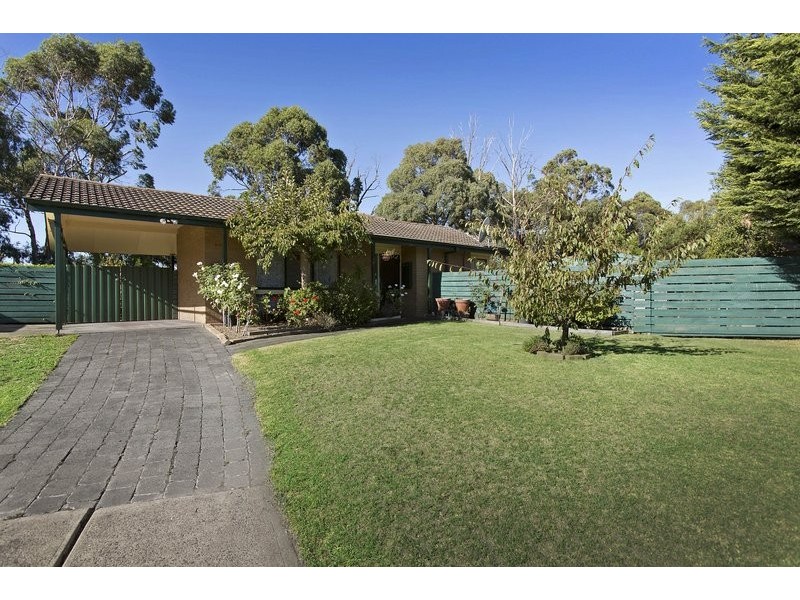 5 Kraft Court, Pakenham VIC 3810