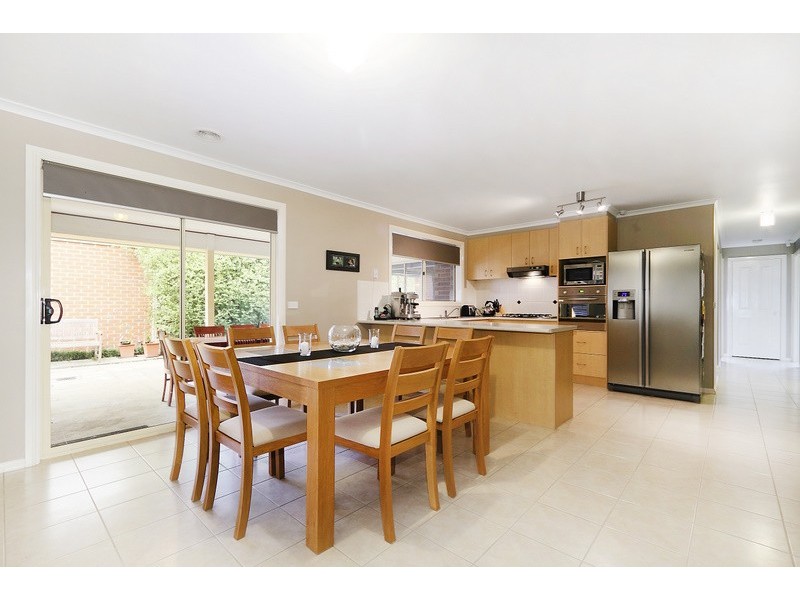 21 Storey Drive, Pakenham VIC 3810