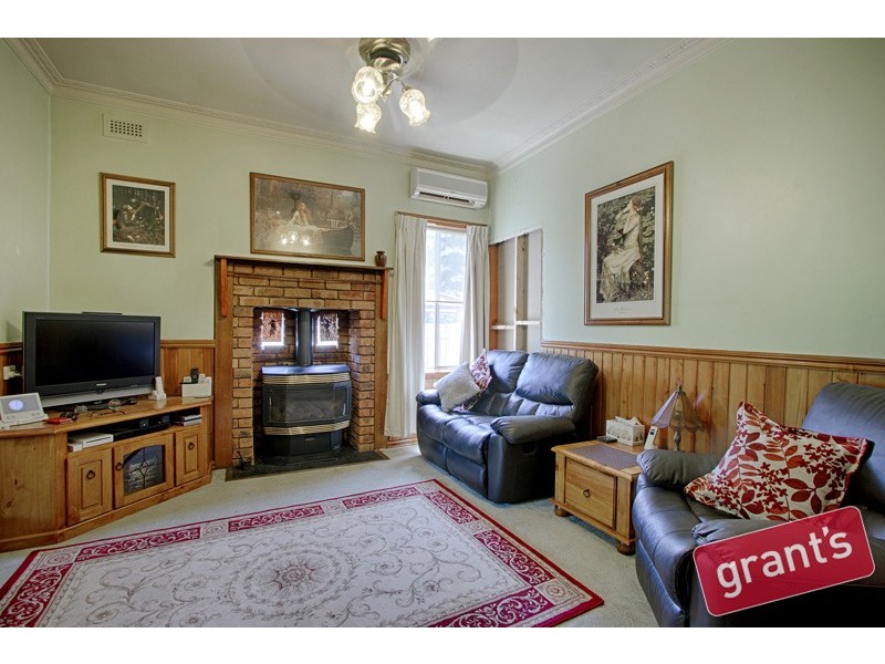 19 Station Street, Nar Nar Goon VIC 3812