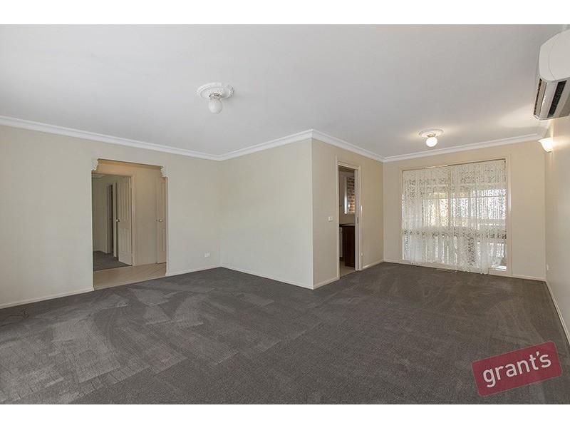 8 Jarrah Court, Pakenham VIC 3810