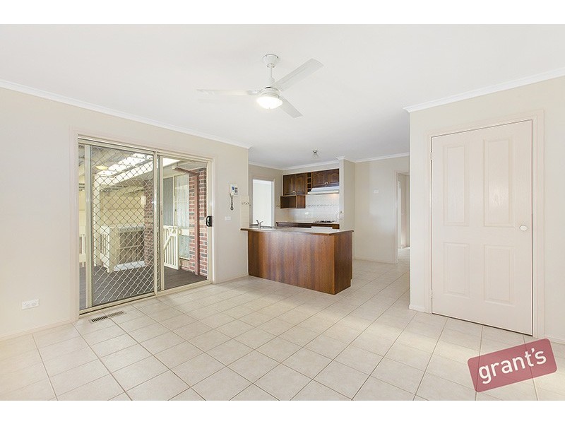 8 Jarrah Court, Pakenham VIC 3810
