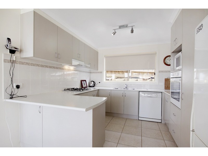 19 Tuscany Rise, Pakenham VIC 3810