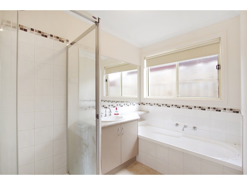 37 Storey Drive, Pakenham VIC 3810