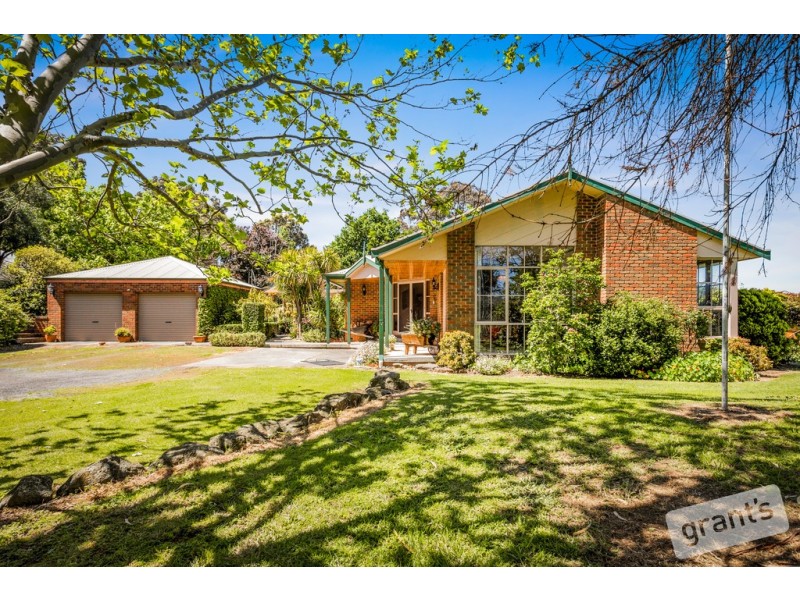 30 Mullane Road, Pakenham VIC 3810