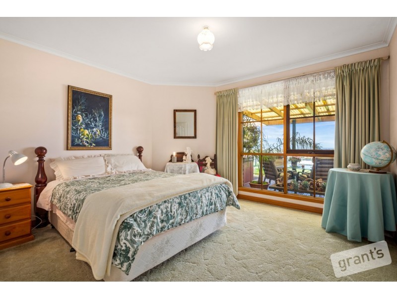 30 Mullane Road, Pakenham VIC 3810