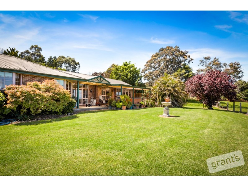 30 Mullane Road, Pakenham VIC 3810