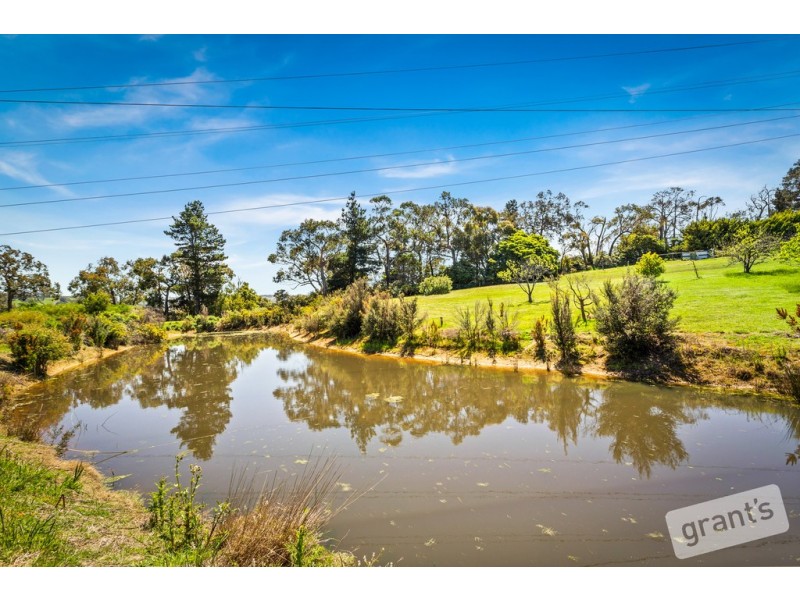 30 Mullane Road, Pakenham VIC 3810