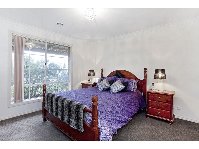 21 Grice Quadrant, Pakenham VIC 3810